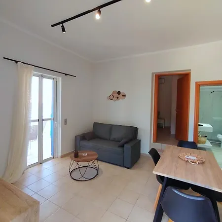 Vila Polikarpos