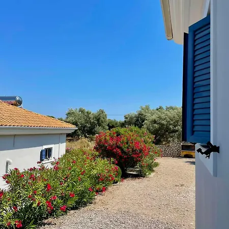 Vila Polikarpos Tsoukaládhes