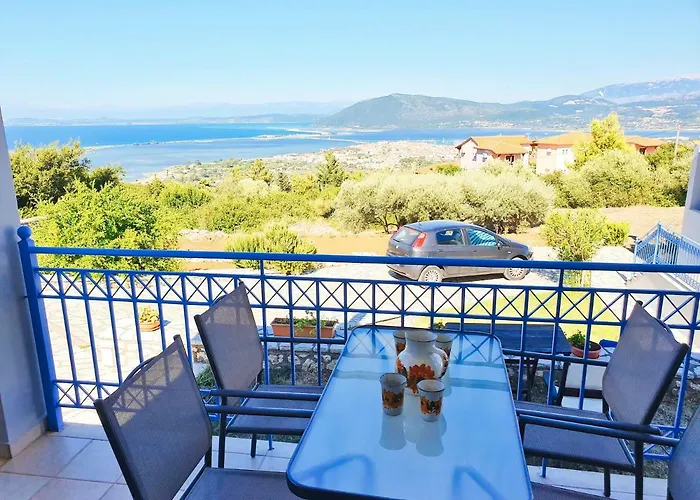 Villa Polikarpos Tsoukaládhes
